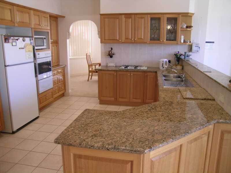 16 Giovanna Ct, Castle Hill NSW 2154