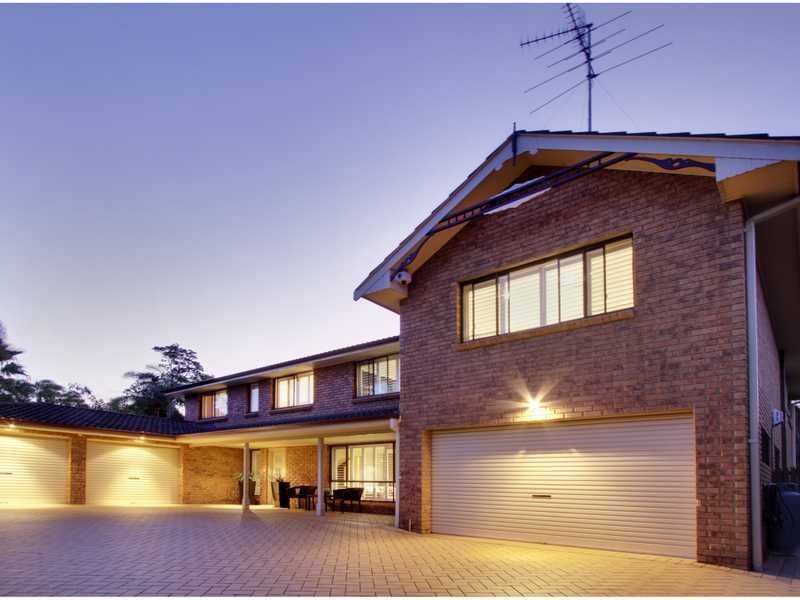 18 Woodchester Close, Castle Hill NSW 2154