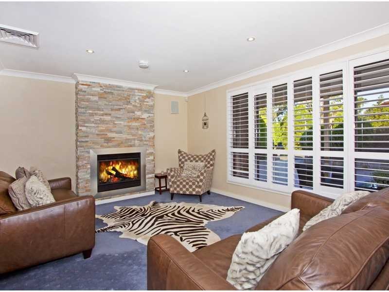 18 Woodchester Close, Castle Hill NSW 2154