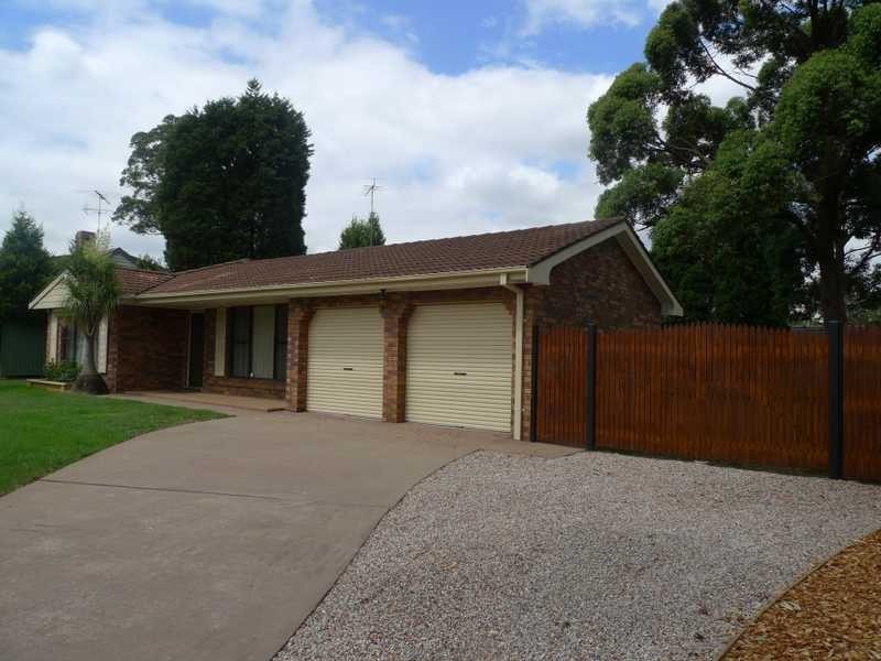 128 Glenhaven Rd, Glenhaven NSW 2156