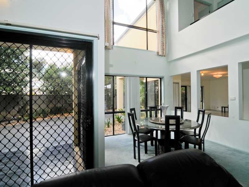 12 Linford Place, Beaumont Hills NSW 2155