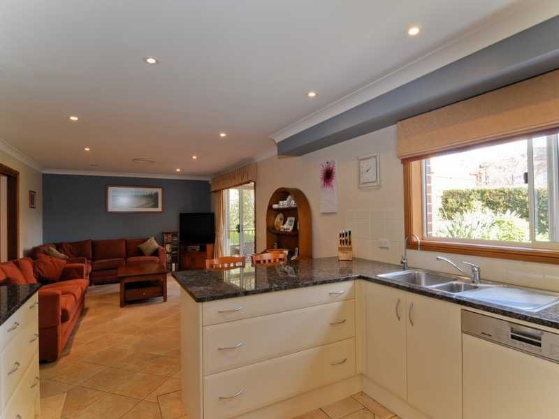 19 Brett Place, West Pennant Hills NSW 2125