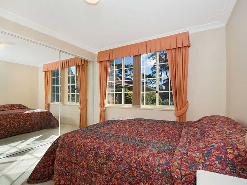 8 Lyndhurst Way, Cherrybrook NSW 2126