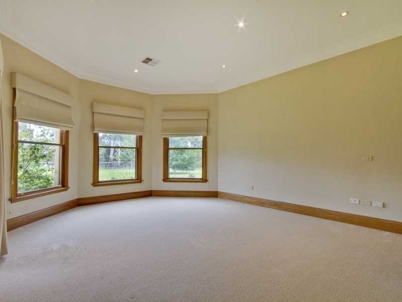 153 Arcadia Rd, Arcadia NSW 2159