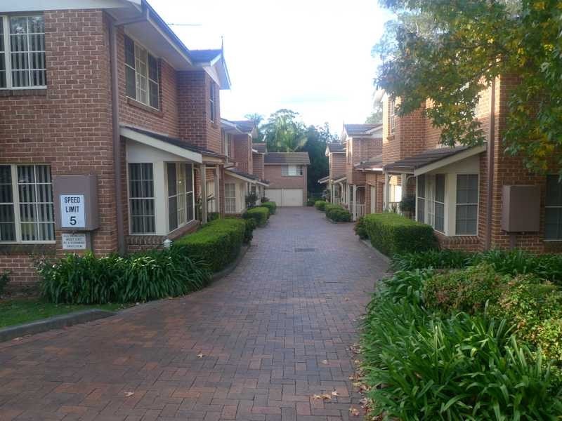 2/18-20 Kerrs Rd, Castle Hill NSW 2154