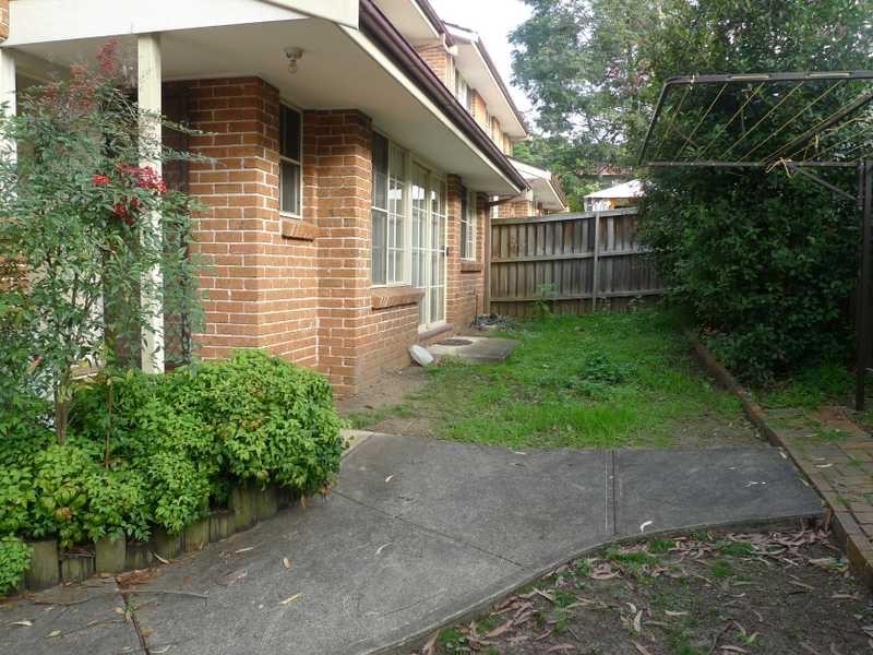 2/18-20 Kerrs Rd, Castle Hill NSW 2154