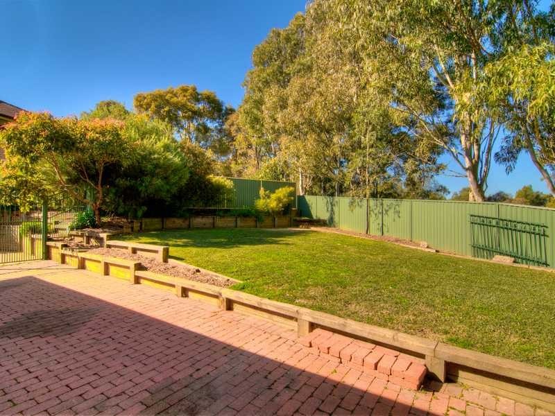 22 Griffin Pl, Doonside NSW 2767