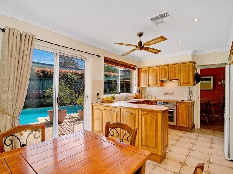 25 Glanmire Road, Baulkham Hills NSW 2153