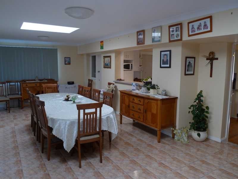 16 Rosebank Ave, Dural NSW 2158