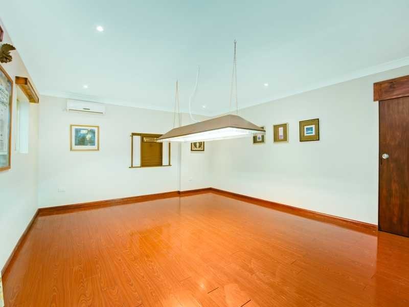 21 Woodburn Pl, Glenhaven NSW 2156