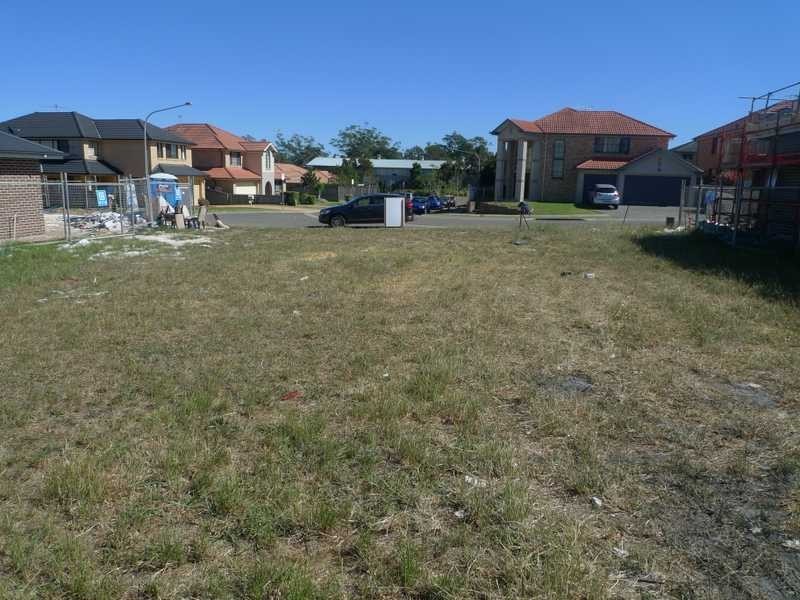 11 Galvin Ave, Kellyville NSW 2155