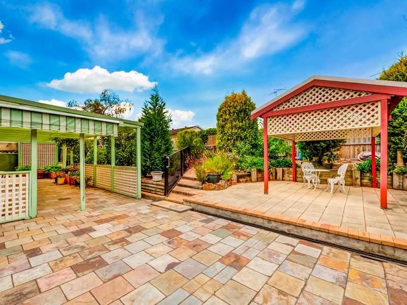 97 Ridgecrop Drive, Castle Hill NSW 2154