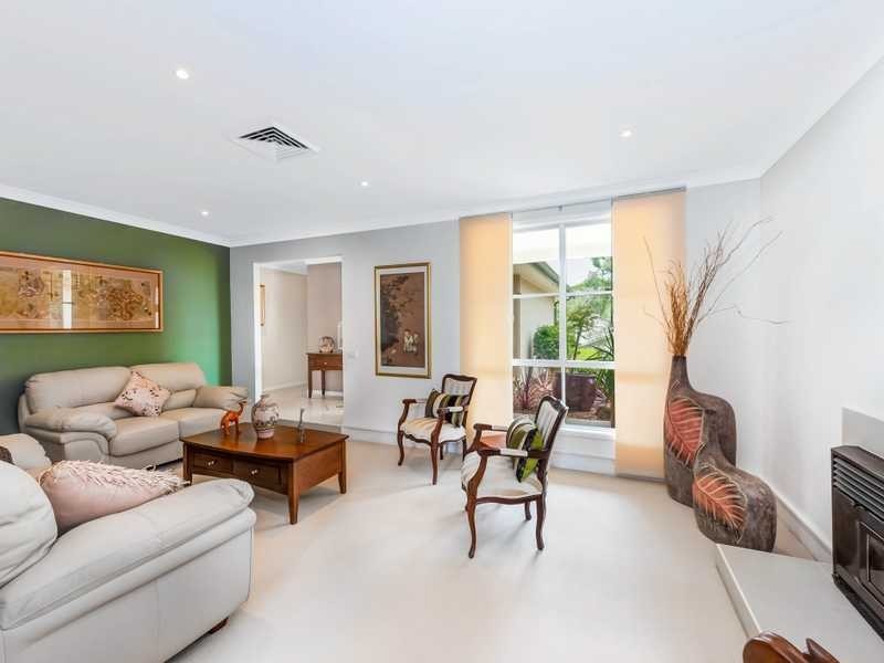 29 Woodburn Pl, Glenhaven NSW 2156