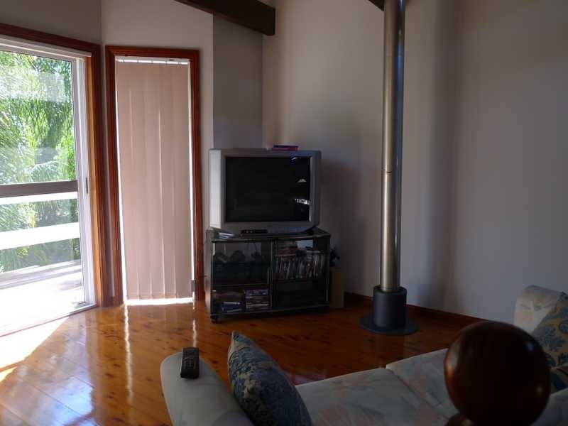 23 Walmsley Rd, Lower Macdonald NSW 2775