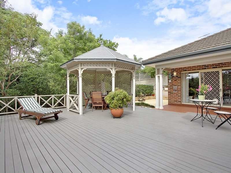 16 Ellerslie Dr, West Pennant Hills NSW 2125