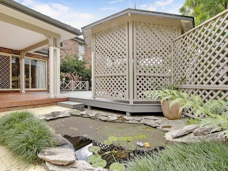 16 Ellerslie Dr, West Pennant Hills NSW 2125