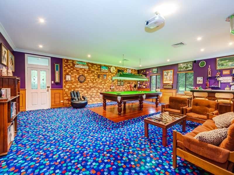 18 Volunteer Rd, Kenthurst NSW 2156
