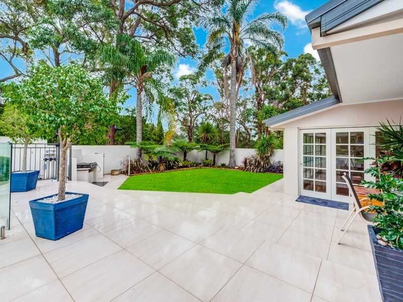 18 Volunteer Rd, Kenthurst NSW 2156