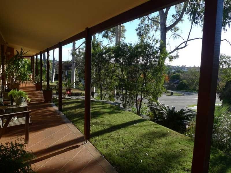 1 Bishopsgate Ave, Castle Hill NSW 2154