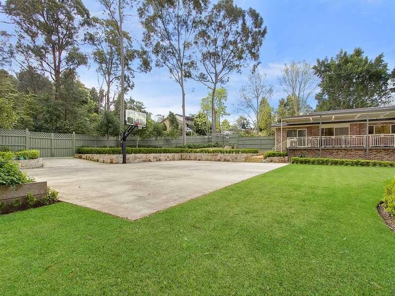 1 Bendtree Way, Castle Hill NSW 2154