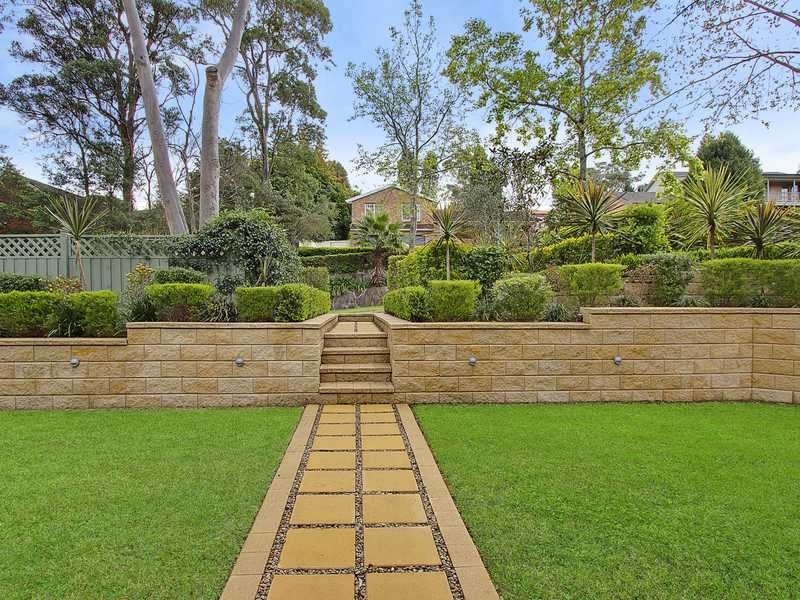 1 Bendtree Way, Castle Hill NSW 2154