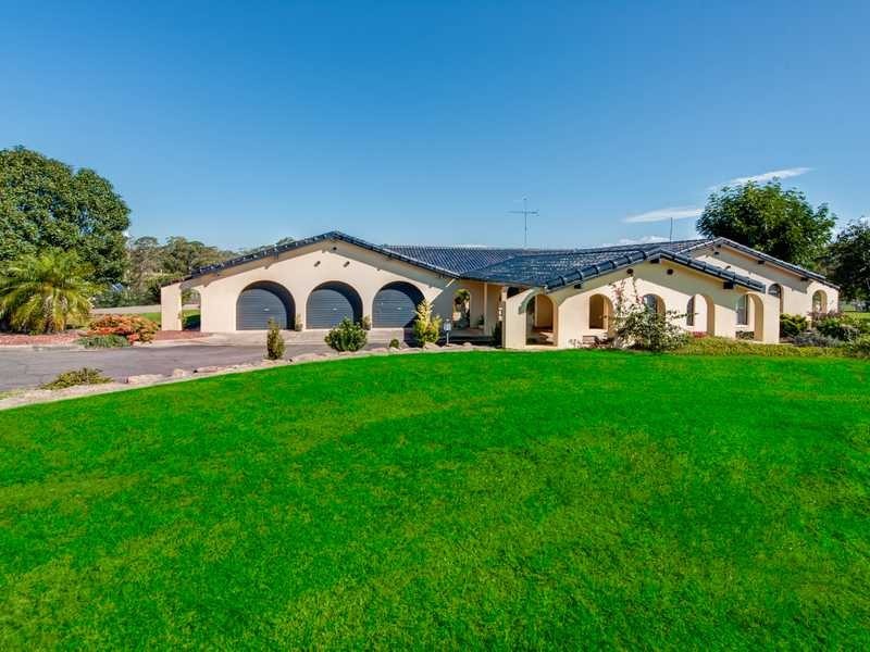 298 Saunders Road, Oakville NSW 2765