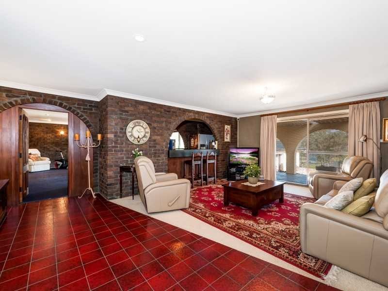 298 Saunders Road, Oakville NSW 2765