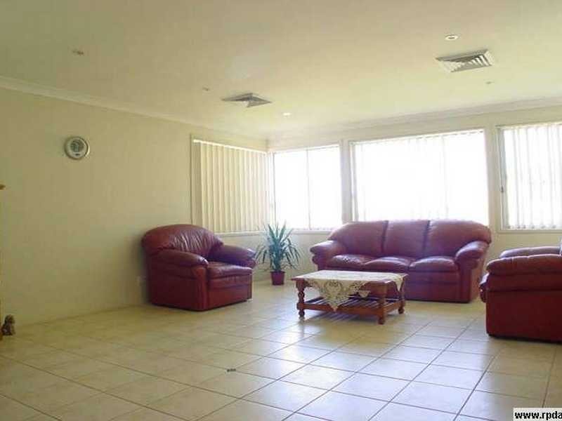 6 Horizons Place, Kellyville NSW 2155