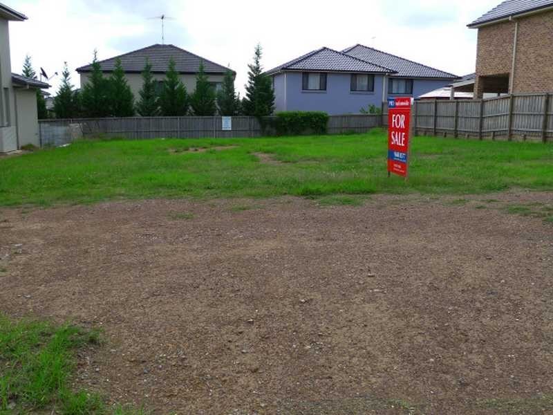 13 Bimbadgen Place, Bella Vista NSW 2153