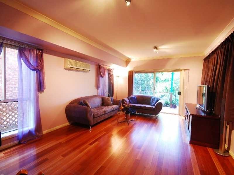 11 Jarrah Place, Castle Hill NSW 2154