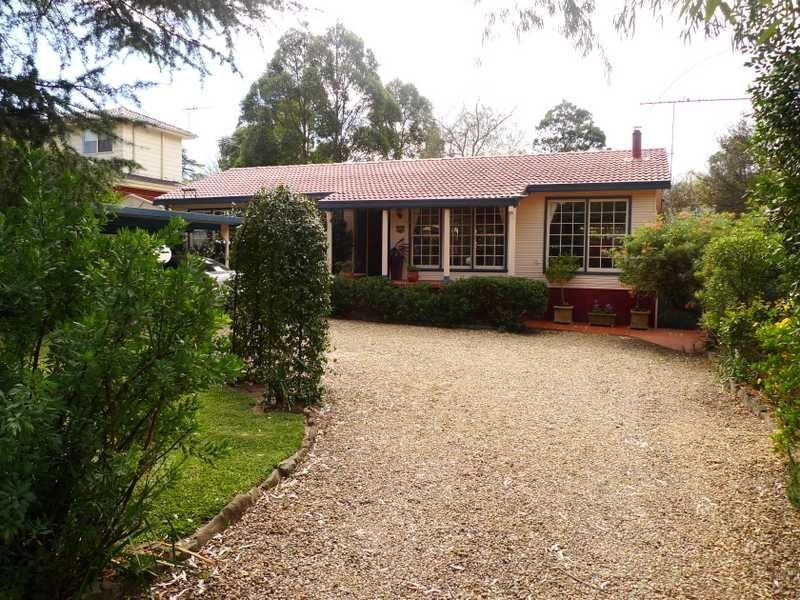 12 Rydal Ave, Castle Hill NSW 2154