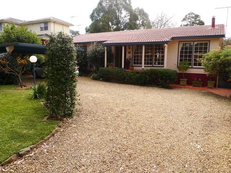 12 Rydal Ave, Castle Hill NSW 2154
