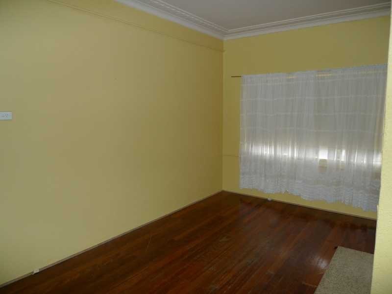 11 Mamre Rd, St Marys NSW 2760