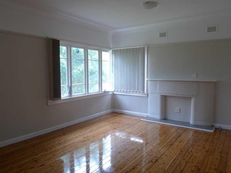 137 Wakehurst Parkway, Seaforth NSW 2092