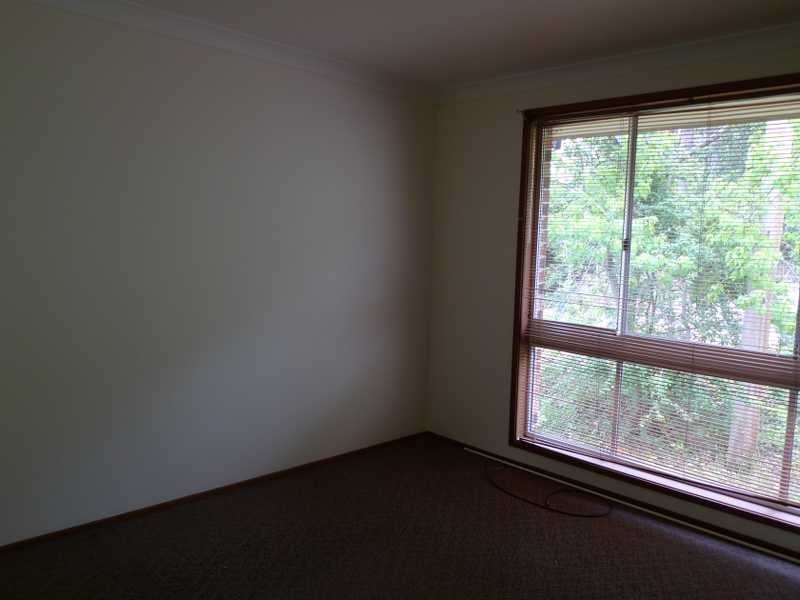 1 Railway Parade, Warrimoo NSW 2774