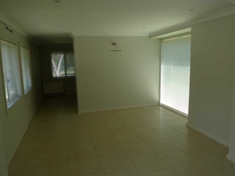 10a Yarrabin Rd, Kenthurst NSW 2156