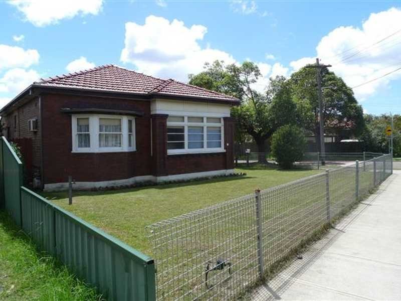 5 Punchbowl Rd, Belfield NSW 2191