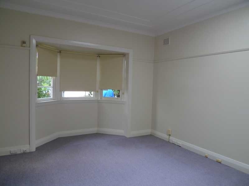 453 Penshurst St, Roseville NSW 2069