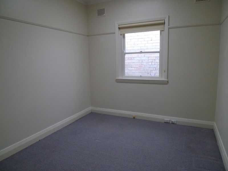 453 Penshurst St, Roseville NSW 2069