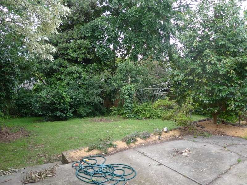 11 Britannia Ave, Pennant Hills NSW 2120