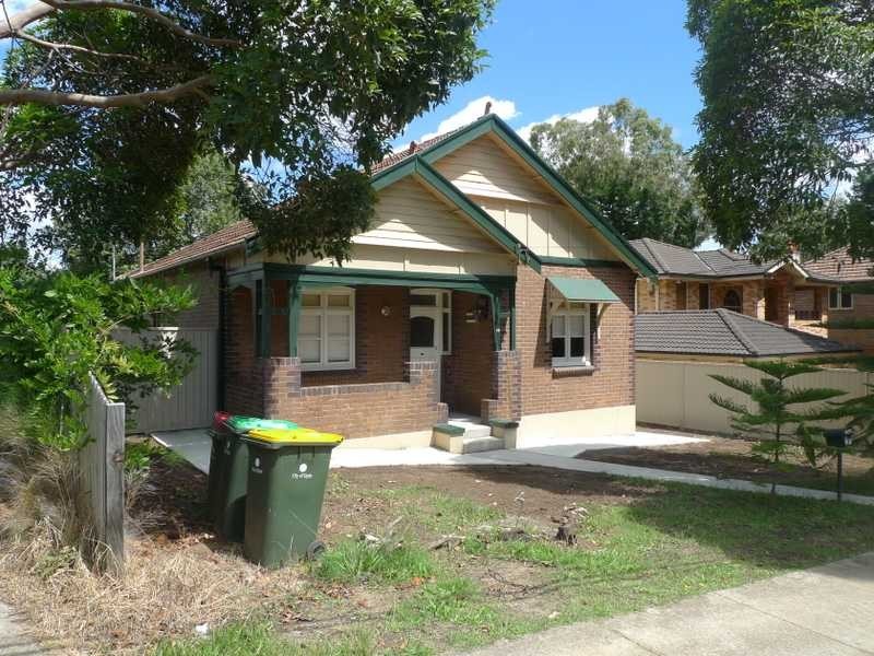 64 Tarrants Ave, Eastwood NSW 2122