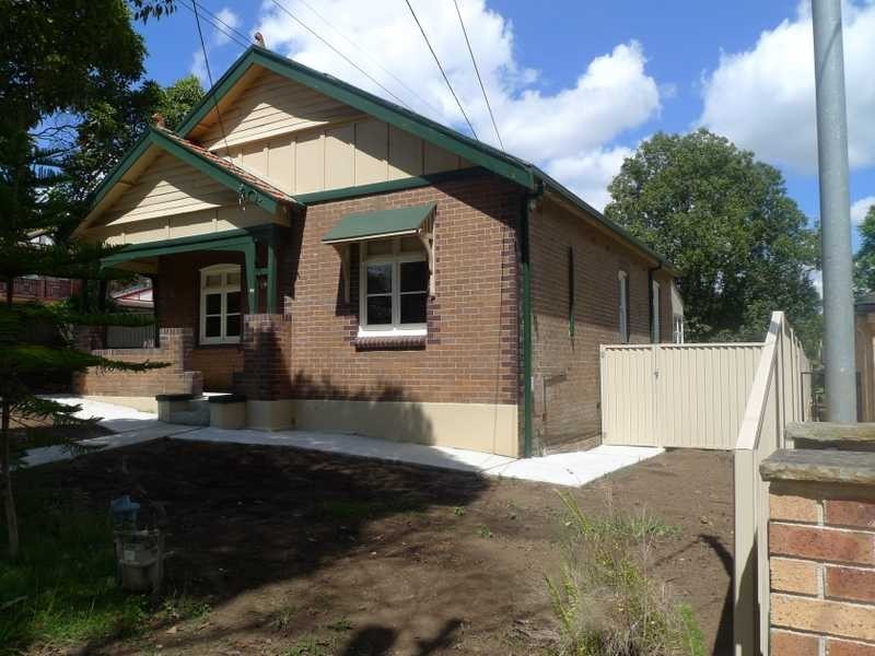 64 Tarrants Ave, Eastwood NSW 2122