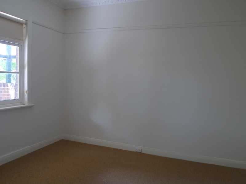 64 Tarrants Ave, Eastwood NSW 2122