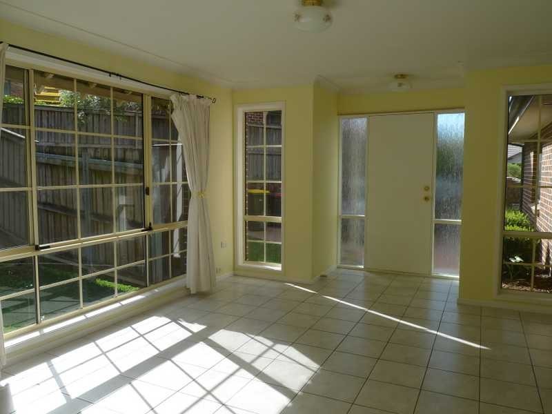 6b Windarra Place, Castle Hill NSW 2154