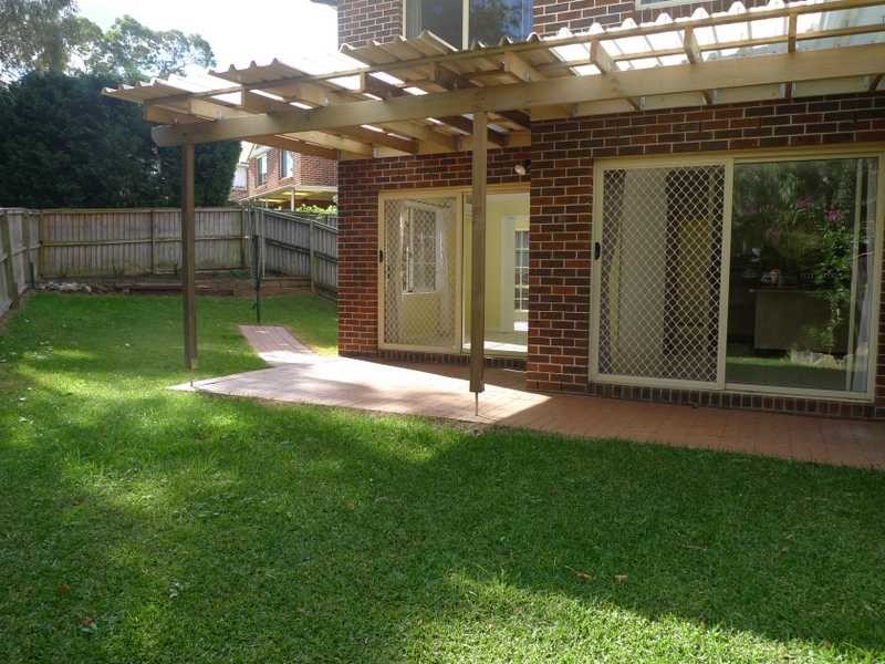 6b Windarra Place, Castle Hill NSW 2154
