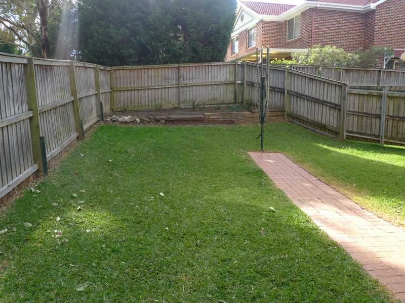 6b Windarra Place, Castle Hill NSW 2154