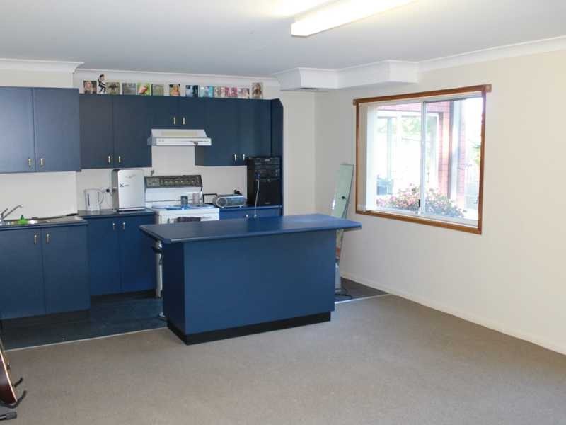 2/180 Old Northern Rd, Castle Hill NSW 2154