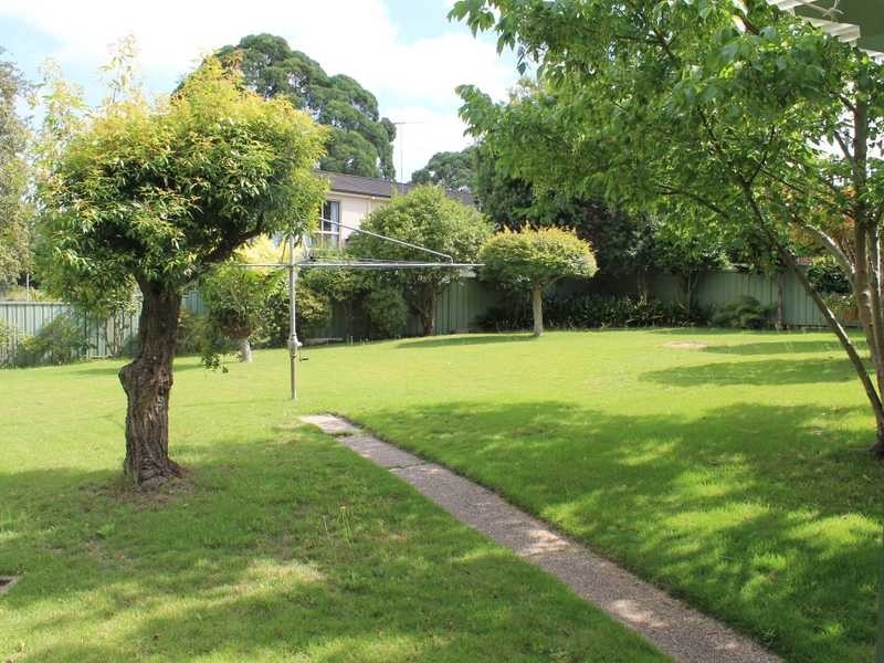 35 Karloon Road, West Pennant Hills NSW 2125