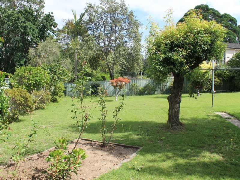 35 Karloon Road, West Pennant Hills NSW 2125
