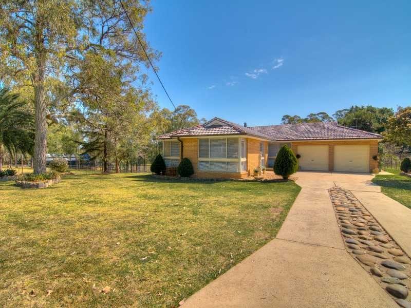 141 Hanckel Rd, Oakville NSW 2765